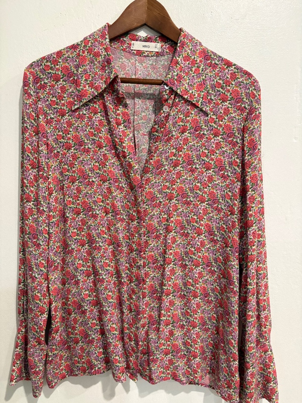 Women’s MNG Pink Floral Button